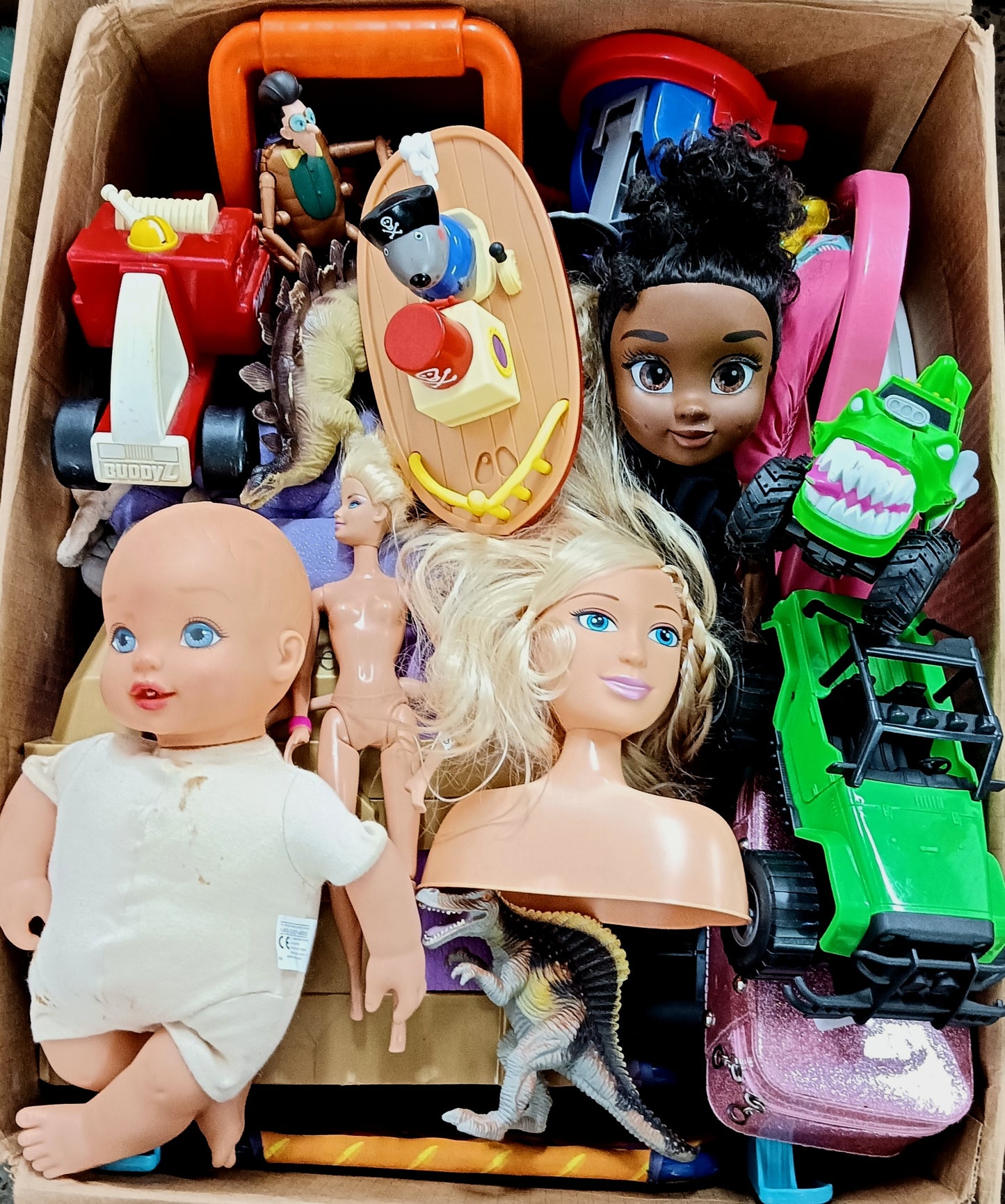 Caja #57 juguete crudo americano usado