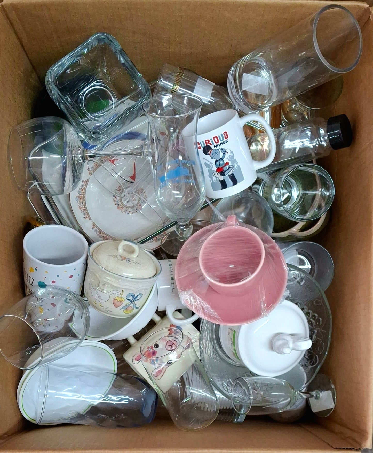 Caja #85 cristalería clasificada americana usada
