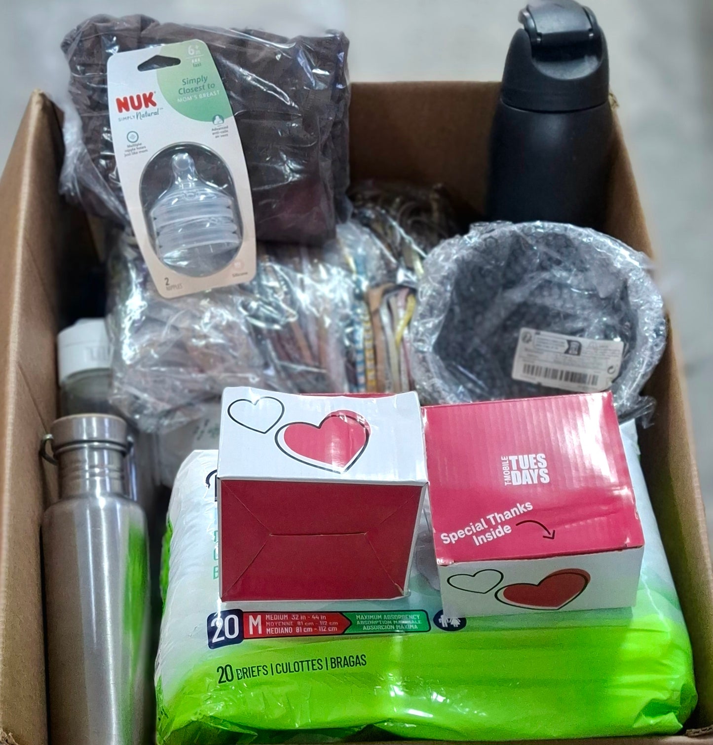 Caja # 82 miscelaneo clasificado americano usado