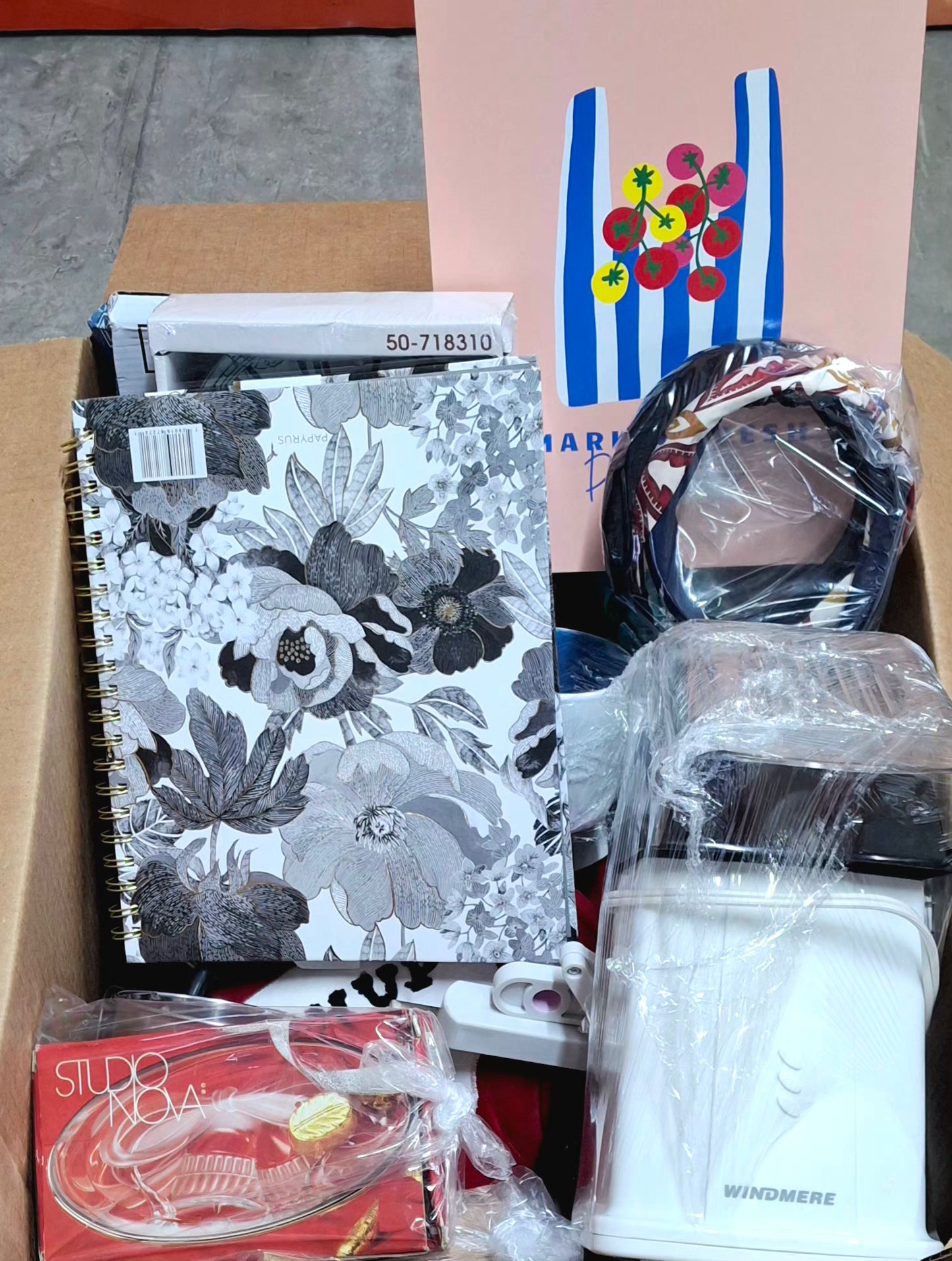 Caja #187 miscelaneo clasificado americano usado