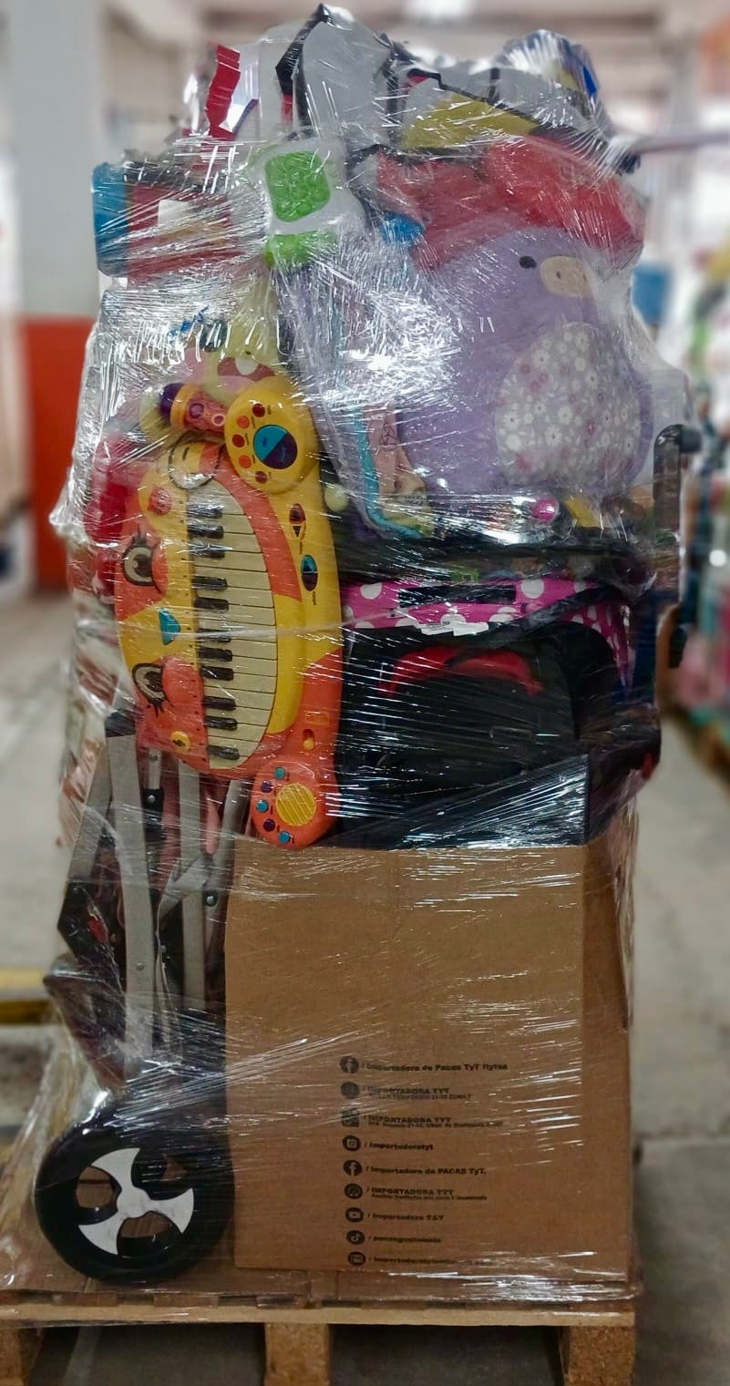 Tarima #10 juguete crudo americano usado