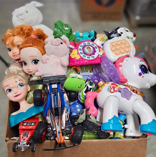 Caja # 70  juguete clasificado americano usado