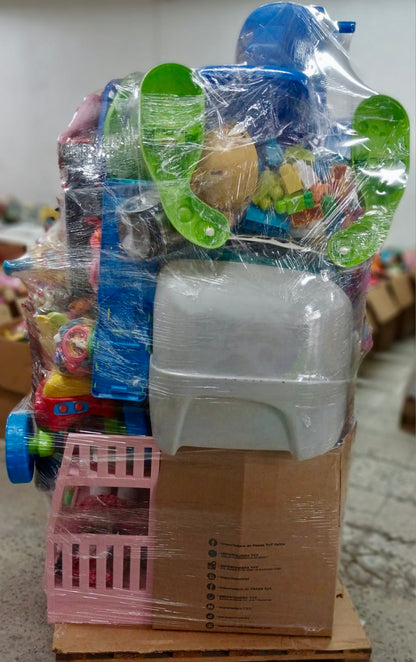 Tarima # 5 juguete crudo americano usado