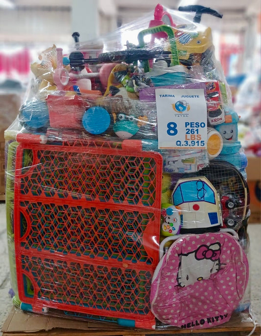 Tarima # 8 juguete crudo americano usado