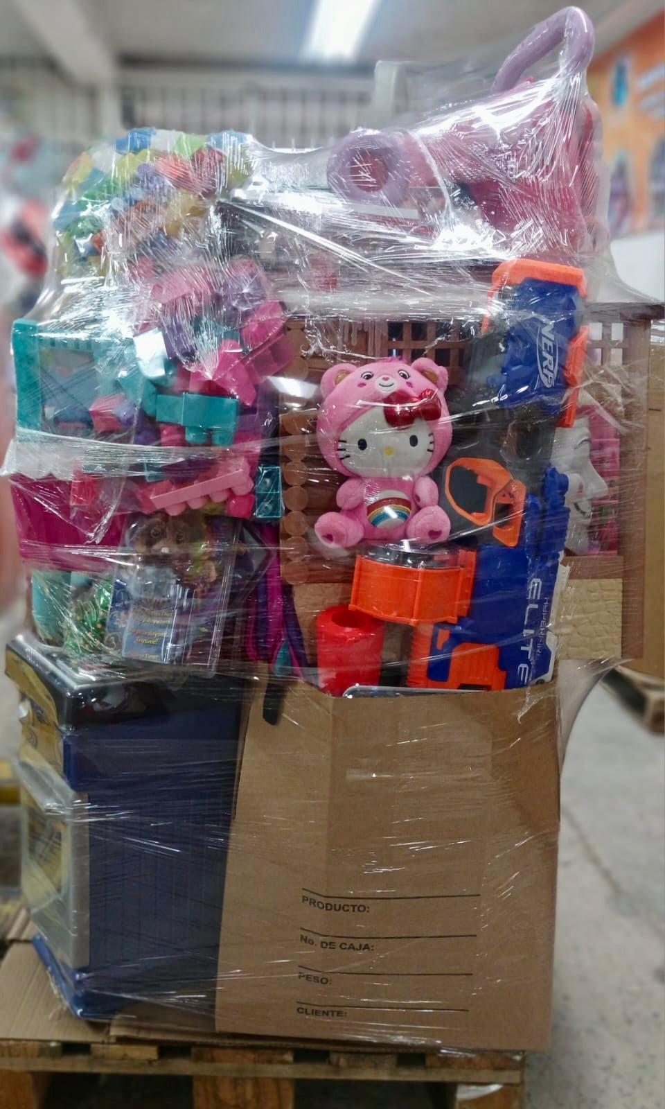 Tarima # 6 juguete crudo americano usado