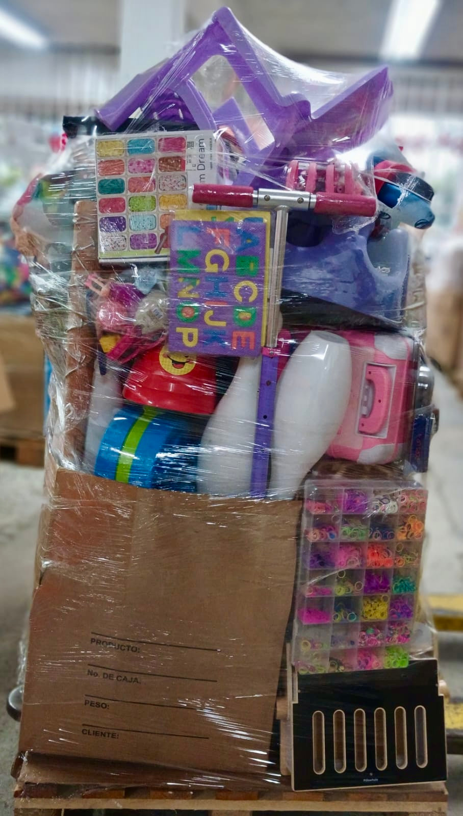 Tarima #1 juguete crudo americano usado