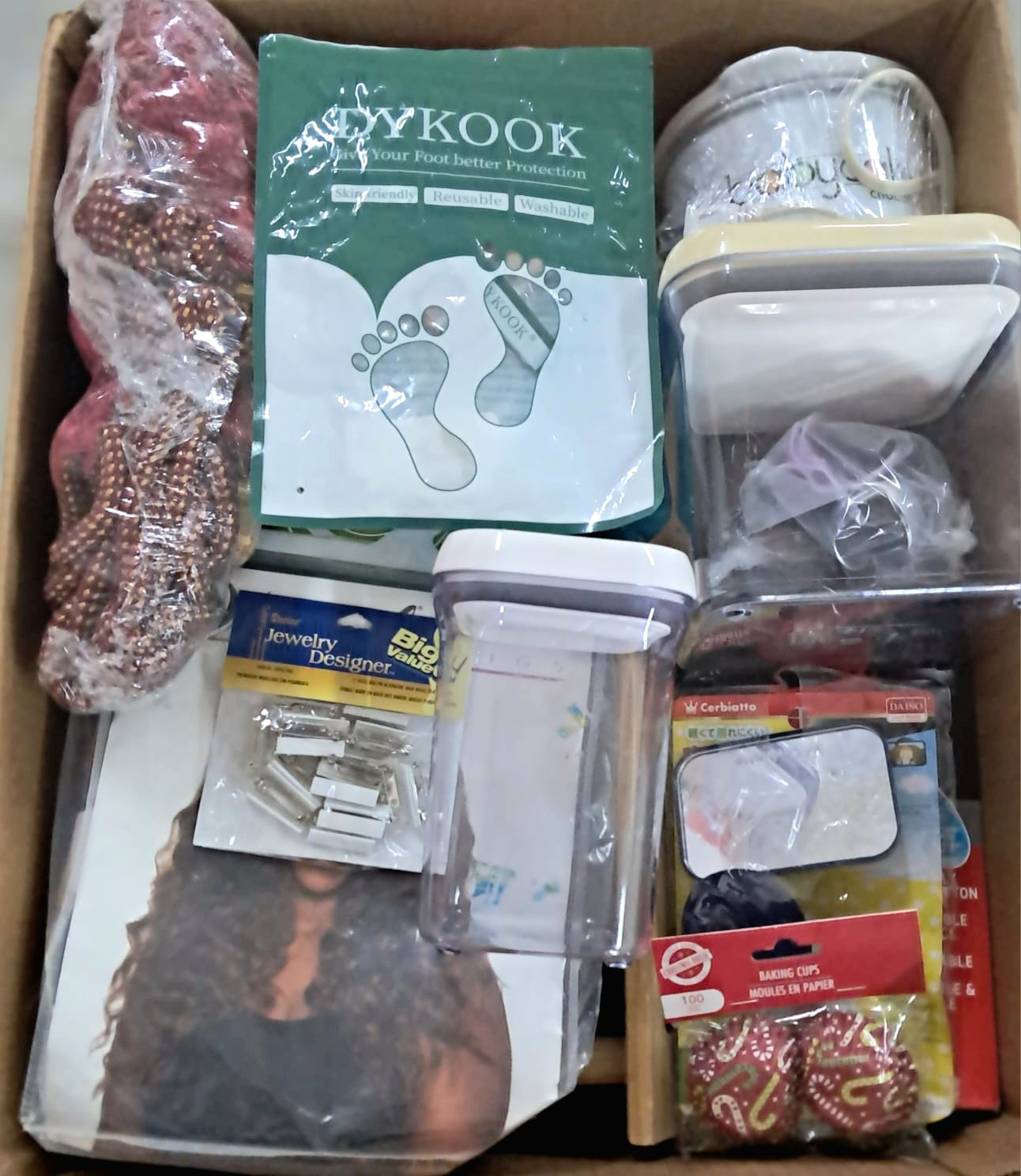 Caja #137 miscelaneo  clasificado  americano usado