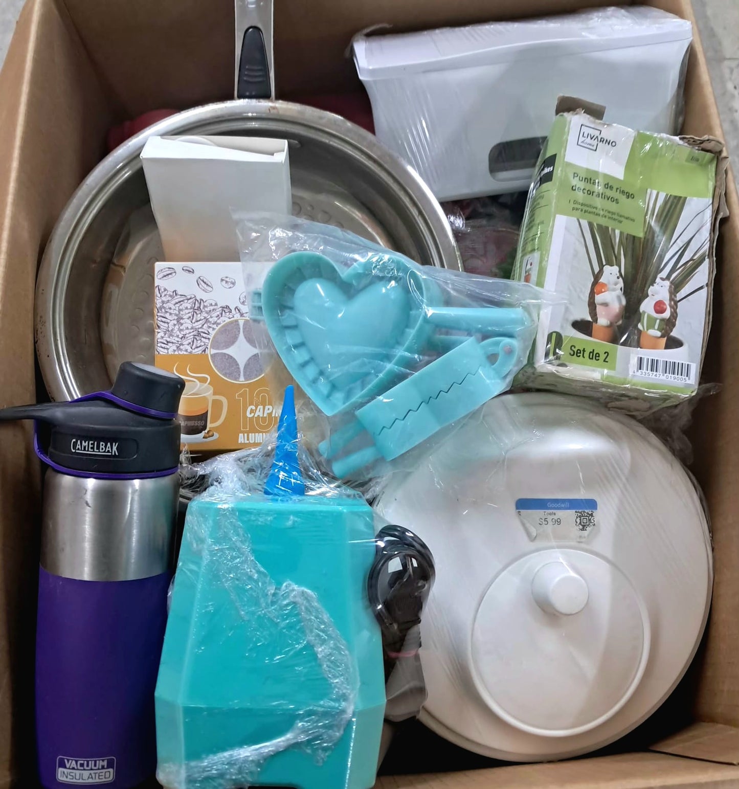 Caja #61 miscelaneo  clasificado  americano usado
