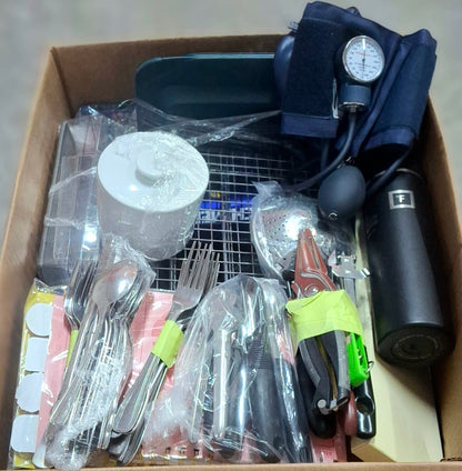 Caja # 26 miscelaneo  clasificado  americano usado
