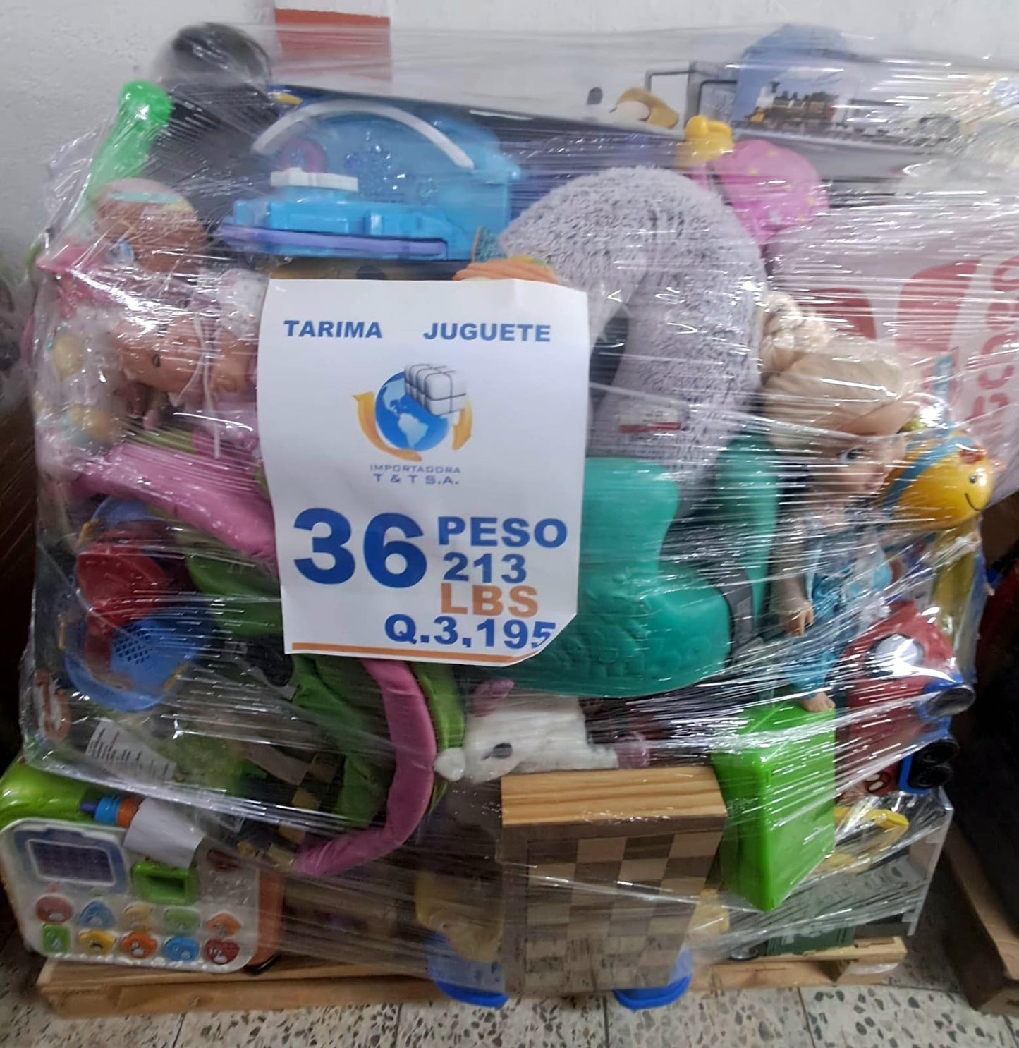Tarima #36 juguete crudo limpio americano  usado