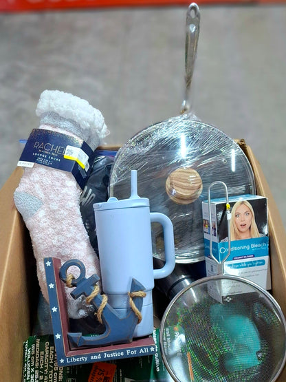 Caja #105 miscelaneo clasificado  americano usado