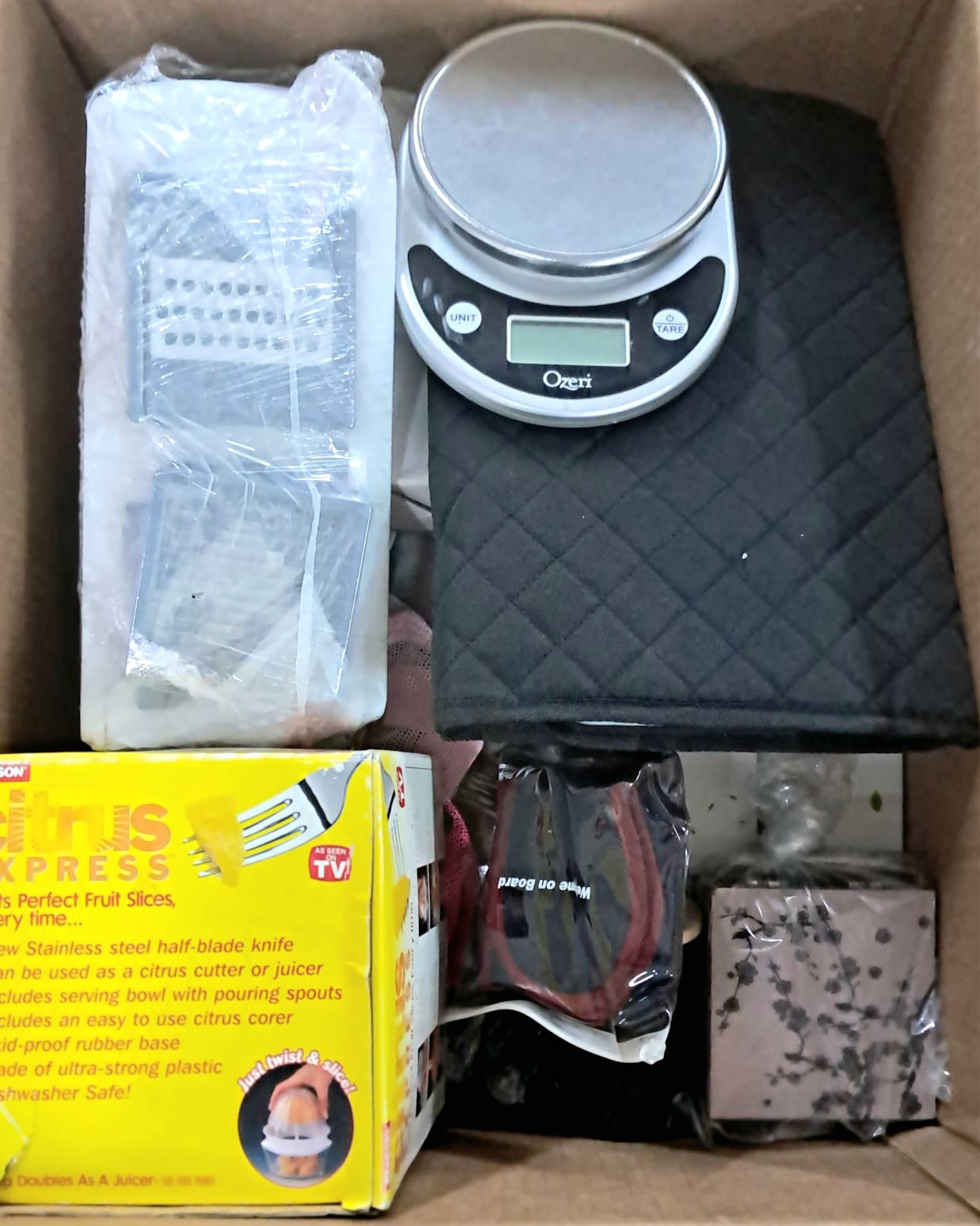 Caja # 95  miscelaneo  clasificado  americano  usado