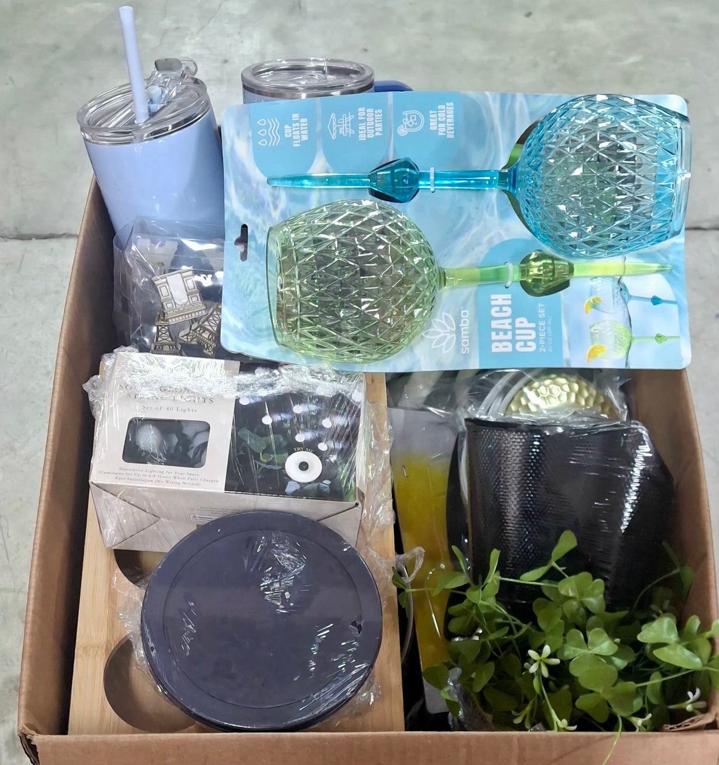 Caja # 143 miscelaneo  clasificado  americano  usado