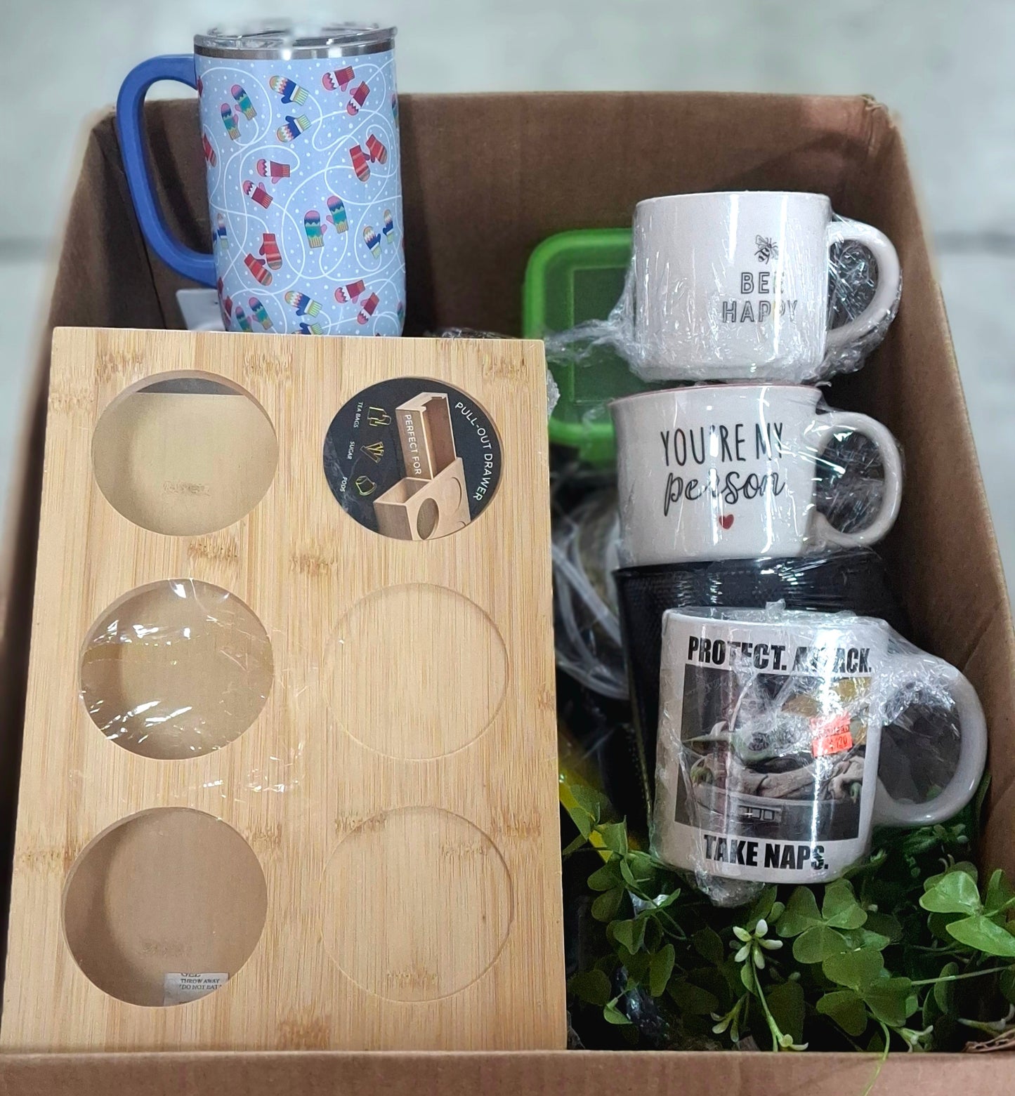 Caja # 143 miscelaneo  clasificado  americano  usado