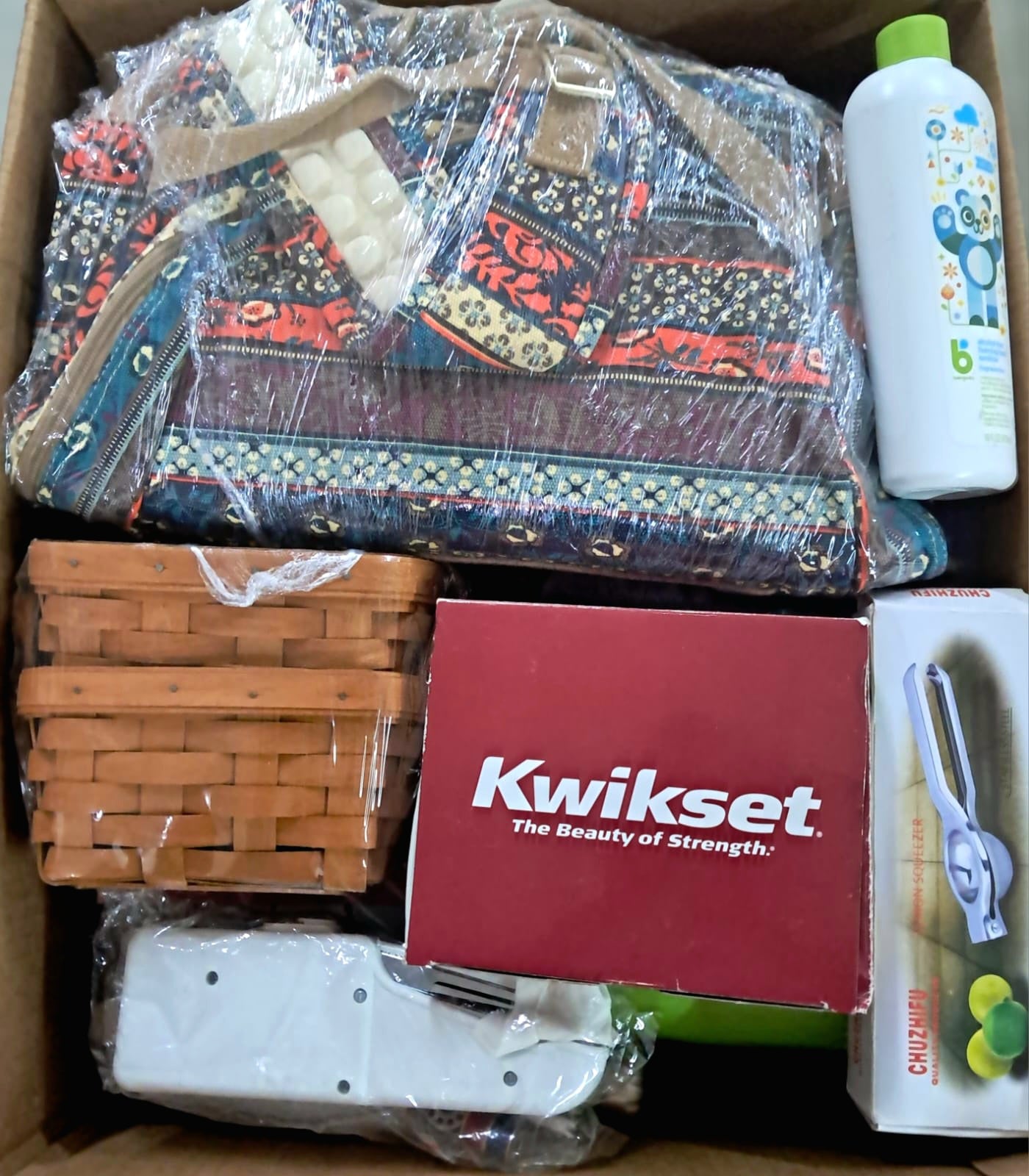 Caja #93 miscelaneo  clasificado  americano usado