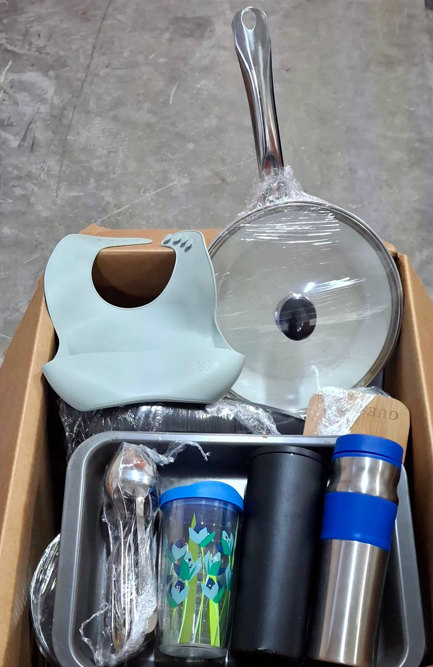 Caja # 142  miscelaneo  clasificado  americano  usado
