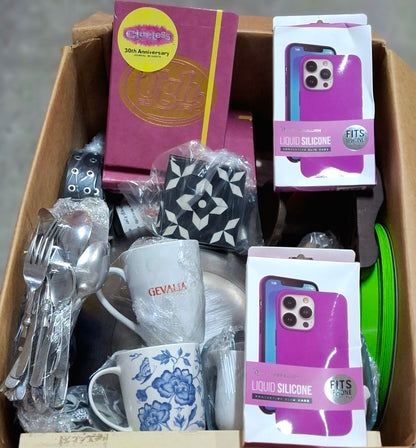 Caja #140 miscelaneo clasificado  americano usado