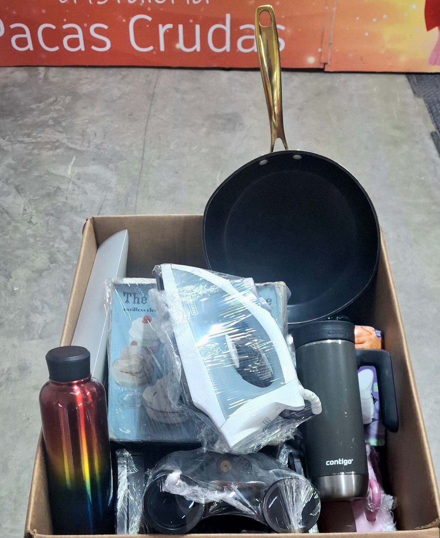 Caja #28  miscelaneo  clasificado americano usado
