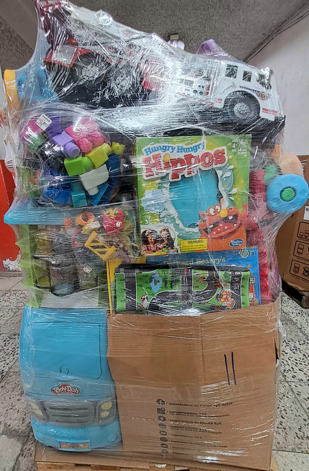 Tarima #11 juguete  crudo limpio americano usado