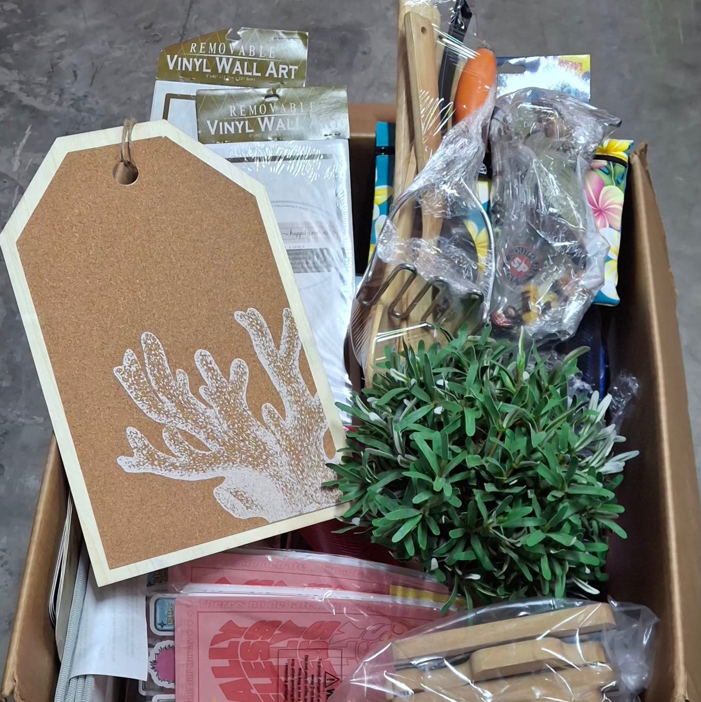 Caja # 136 miscelaneo  clasificado  americano usado