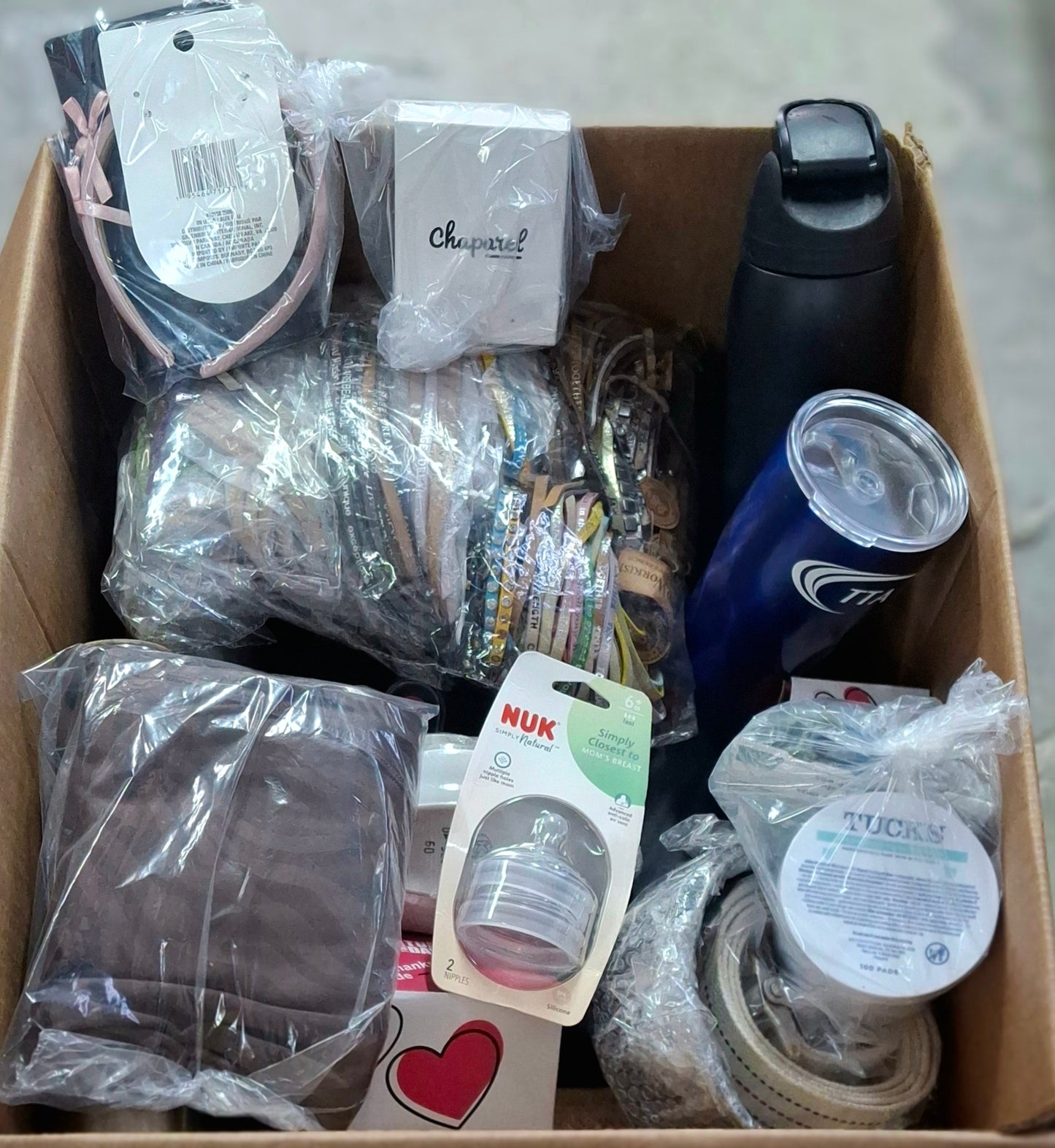 Caja # 82 miscelaneo  clasificado  americano  usado