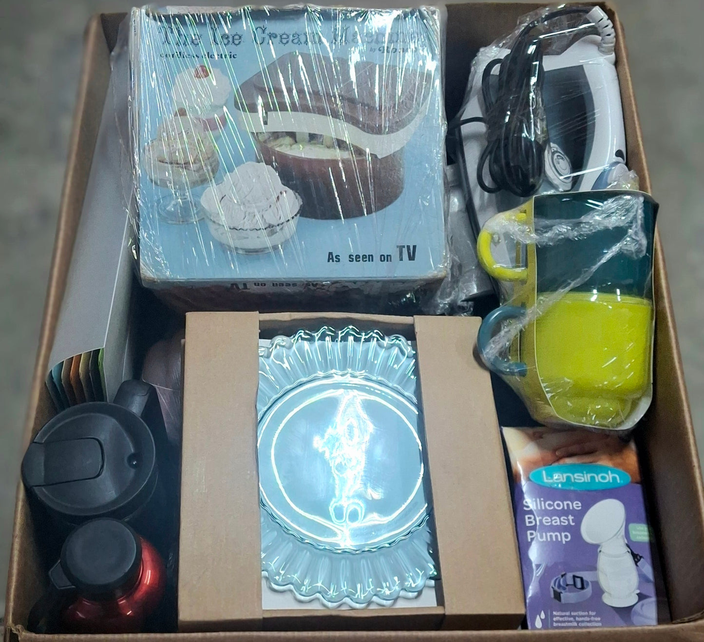 Caja #28  miscelaneo  clasificado americano usado