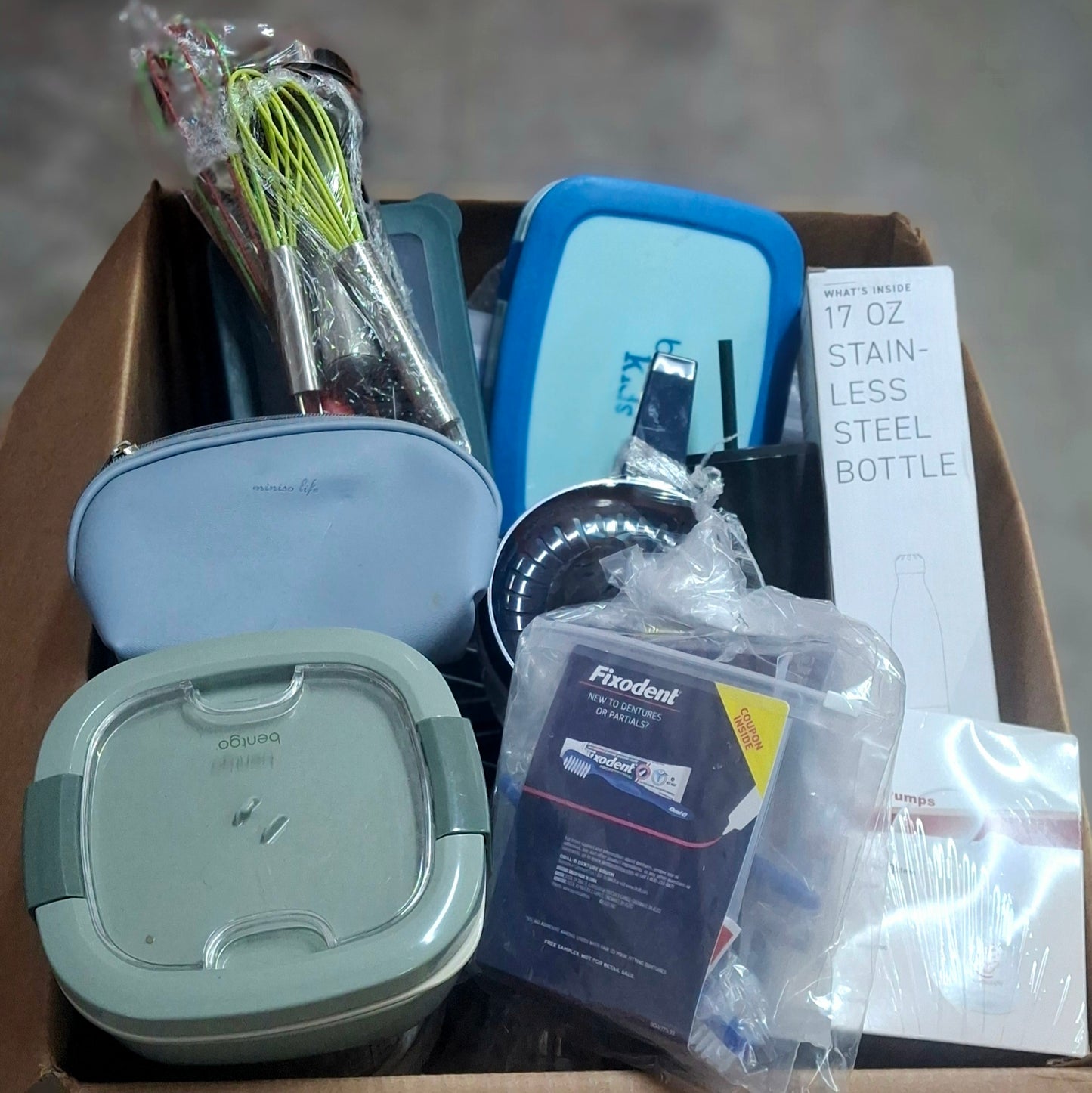 Caja #85 miscelaneo  clasificado  americano usado