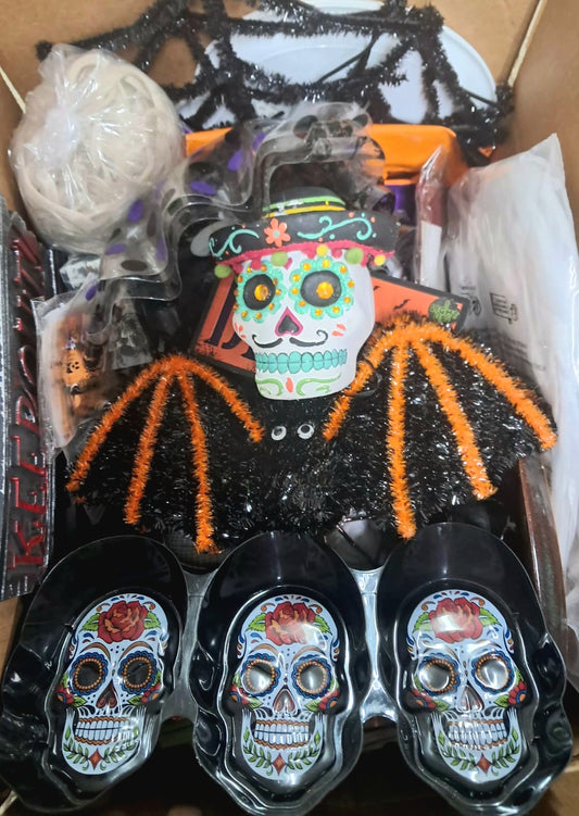 Caja #46  halloween  clasificado americano usado