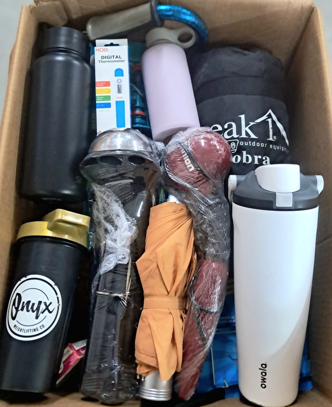 Caja #131 miscelaneo  clasificado  americano  usado