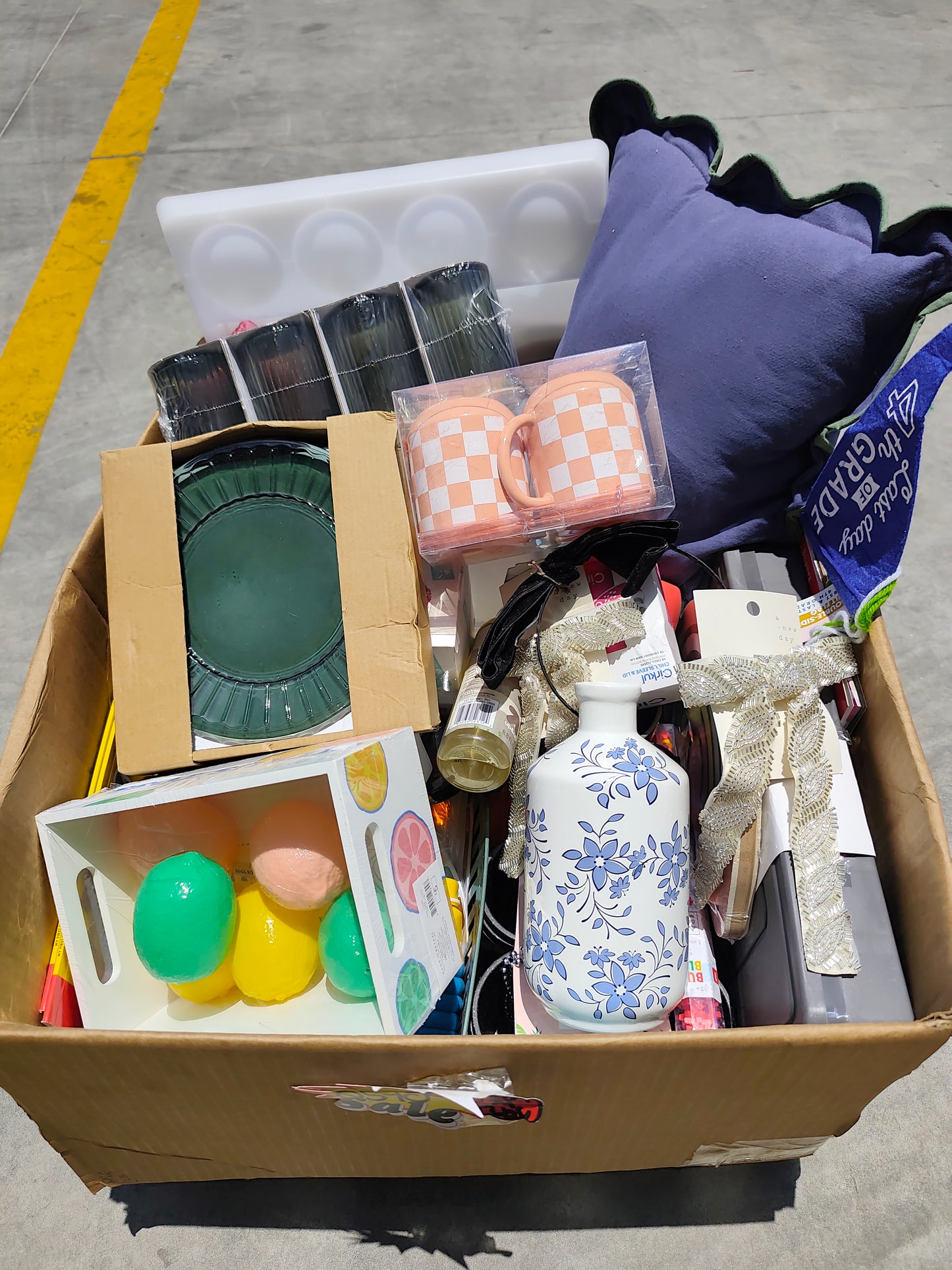 Caja# 160 miscelánea clasificado retorno nuevo