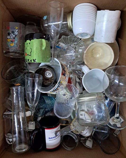 Caja#103 cristalería clásificado usado americano