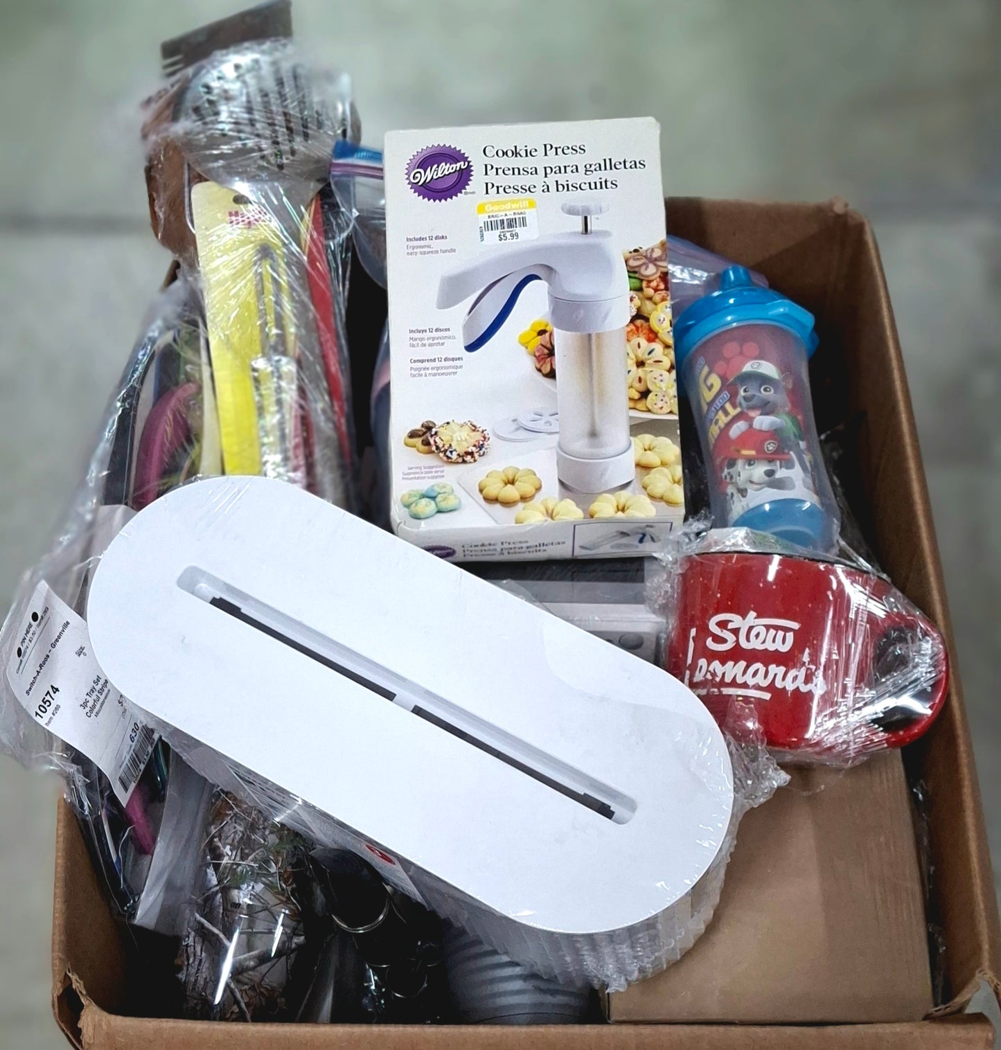 Caja #94 miscelaneo  clasificado  americano  usado